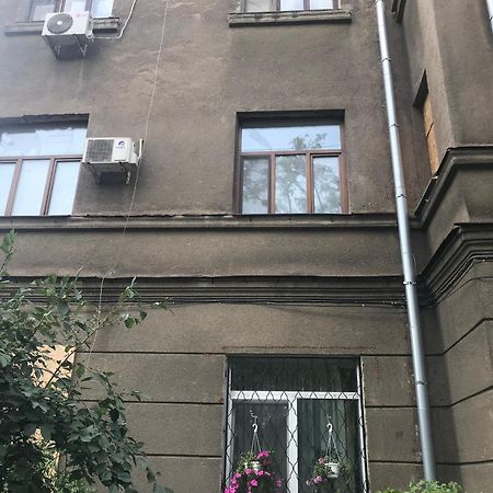 2-Х Квартира Поруч З Сумською, Госпіталь, Парк Центральний Kharkov Luaran gambar