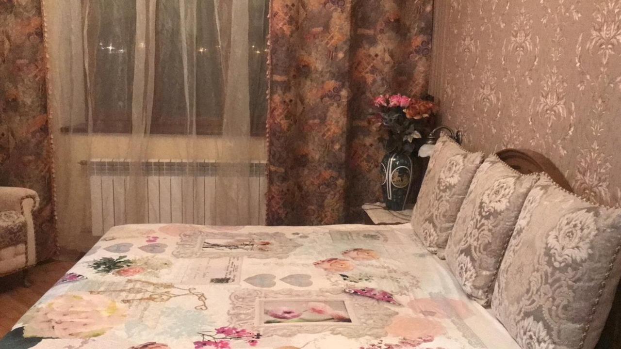 2-Х Квартира Поруч З Сумською, Госпіталь, Парк Центральний Kharkov Luaran gambar
